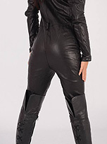 picture from leatherfixation.com