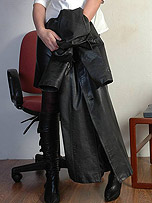picture from leatherfixation.com